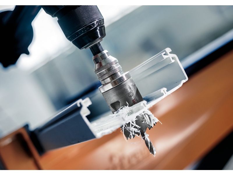 Žaga za izrezovanje lukenj Bosch PRO Multi Material, Dimenzije: 114x44mm, z navojem, 2608901538