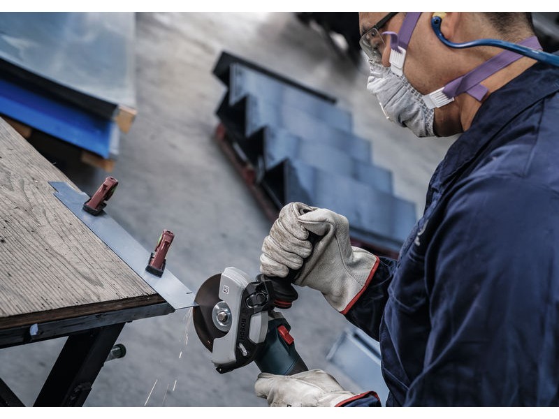 Vezana rezalna plošča Bosch PRO Stainless Steel and Metal, 125 x 0,8 x 22,23 mm, ravna, 2608603488