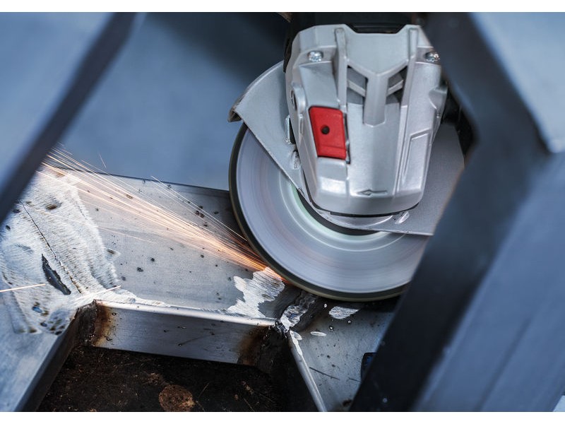 Brusna plošča Bosch PRO Stainless Steel, 125 x 6 x 22,23 mm, 2608602488