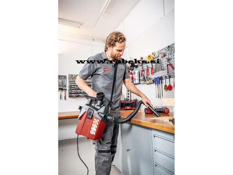 Kompaktni sesalnik z ročnim čiščenjem filtra Flex VC 6 L MC