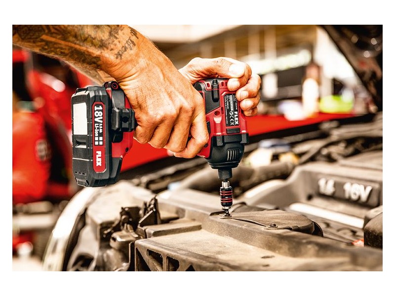 Akumulatorski udarni vijačnik Flex IW 1/2