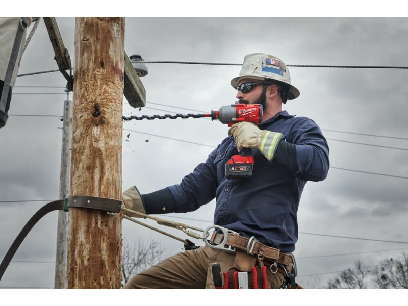 Akumulatorski udarni vijačnik Milwaukee M18 ONEFHIWH716-0X v kovčku, 4933479152