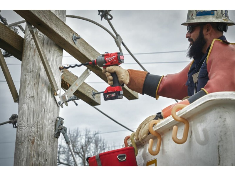 Akumulatorski udarni vijačnik Milwaukee M18 ONEFHIWH716-0X v kovčku, 4933479152