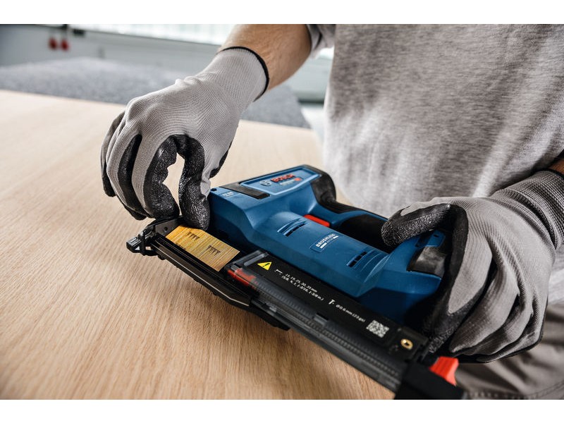 Akumulatorski žebljalnik Bosch GNH 18V-35, 0601482700