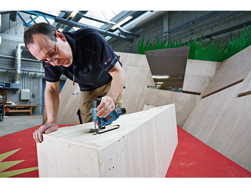 Akumulatorska vbodna žaga Bosch GST 12V-70, Li-Ion, Solo, 06015A1000