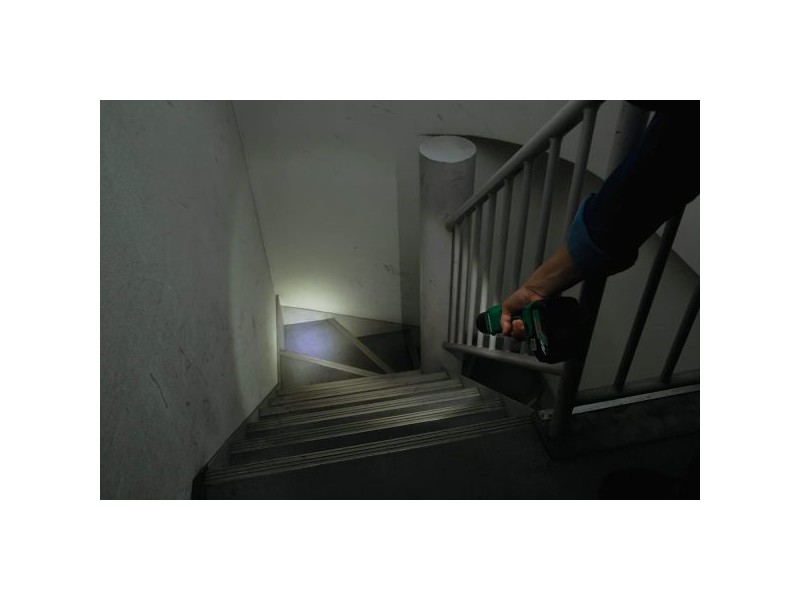 Akumulatorska LED svetilka HiKOKI UB18DE-W4Z