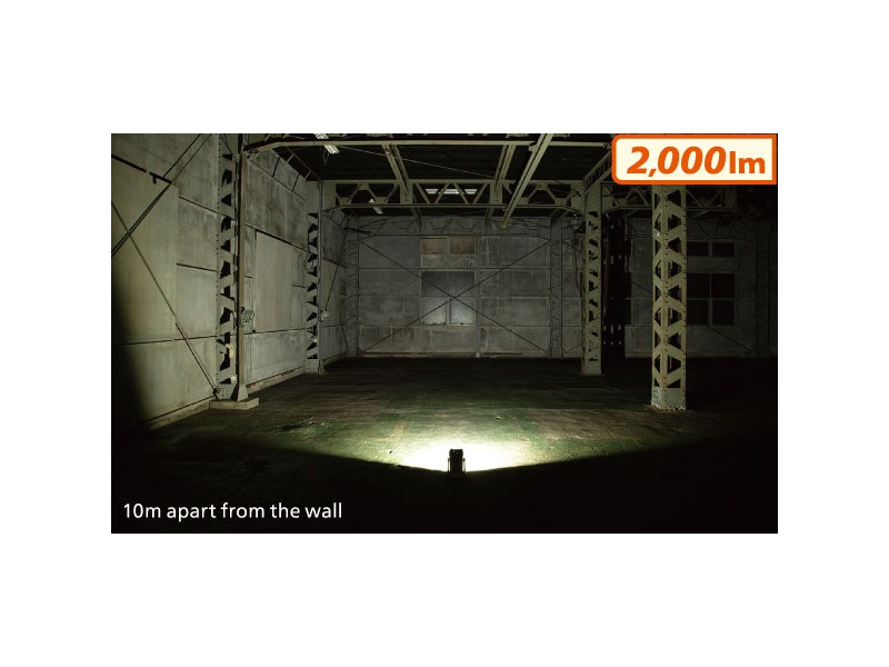 Akumulatorski reflektor HiKOKI UB18DB-W4Z