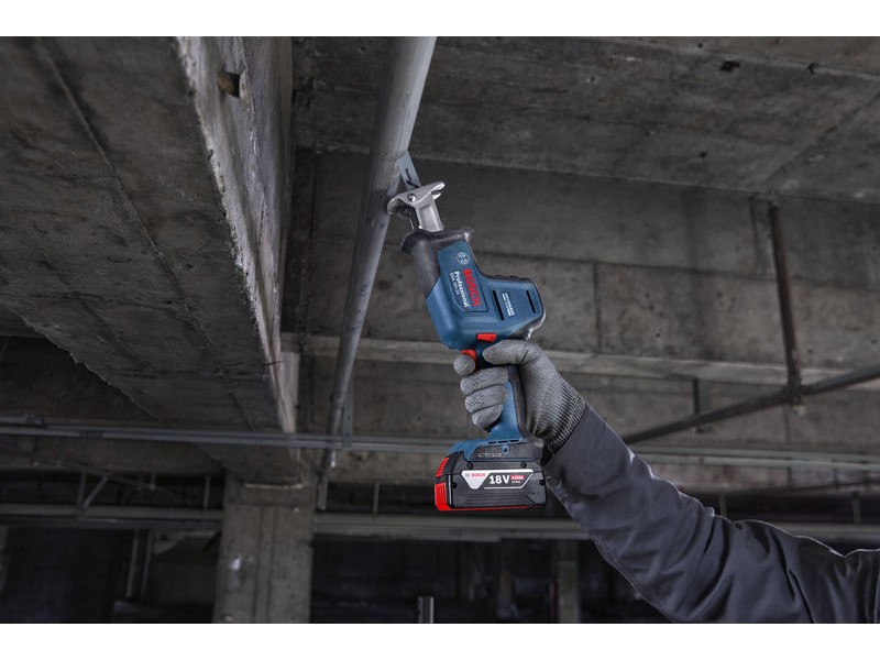 Akumulatorska sabljasta žaga Bosch GSA 18V-24, 06016A5101