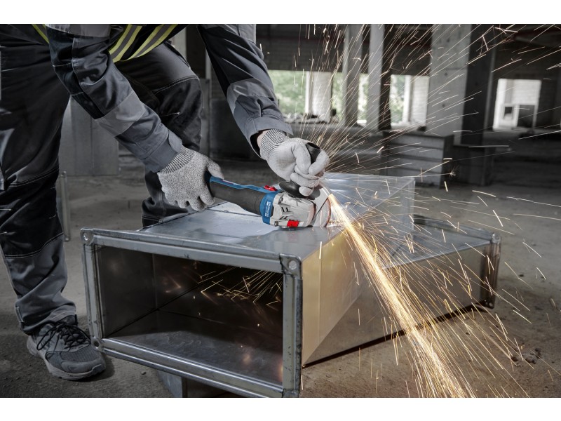 Bosch PRO Komplet 3 orodij 18 V: GSR + GBH + GWS + 2x GBA 5.0 Ah + GAL 18V-40, 0615A5009G