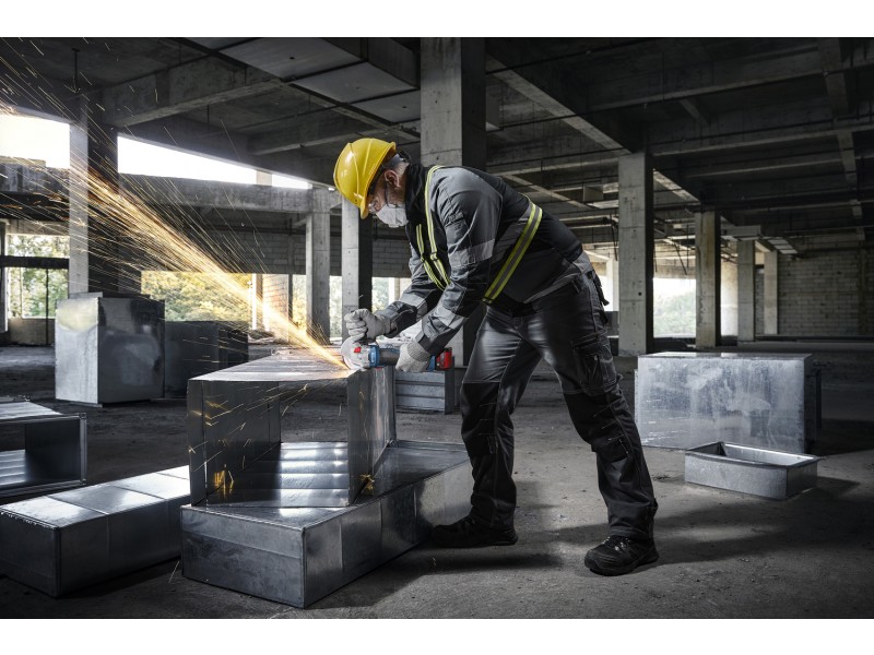 Bosch PRO Komplet 3 orodij 18 V: GSR + GBH + GWS + 2x GBA 5.0 Ah + GAL 18V-40, 0615A5009G