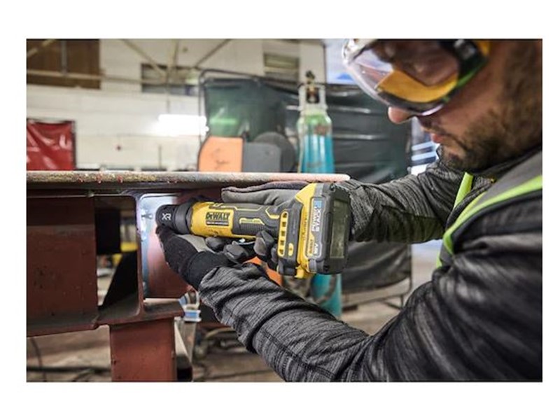 Akumulatorski premi brusilnik Dewalt DCG420N