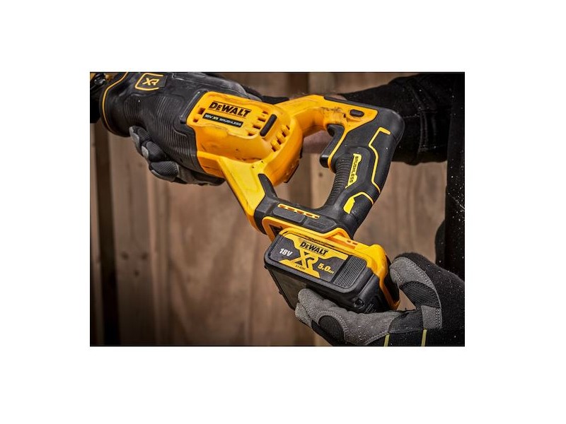 Akumulatorska sabljasta žaga Dewalt DCS382NT