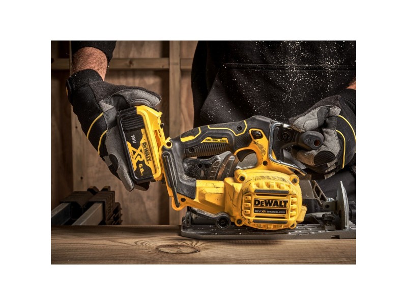 Akumulatorska krožna žaga Dewalt DCS565N
