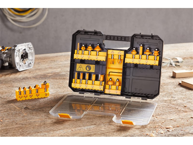 22-delni set rezkarjev za les DeWALT DT90017, vpetje 8 mm