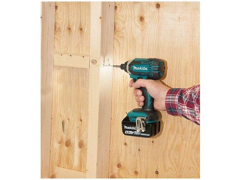 Akumulatorski udarni vijačnik Makita DTD152RMJ