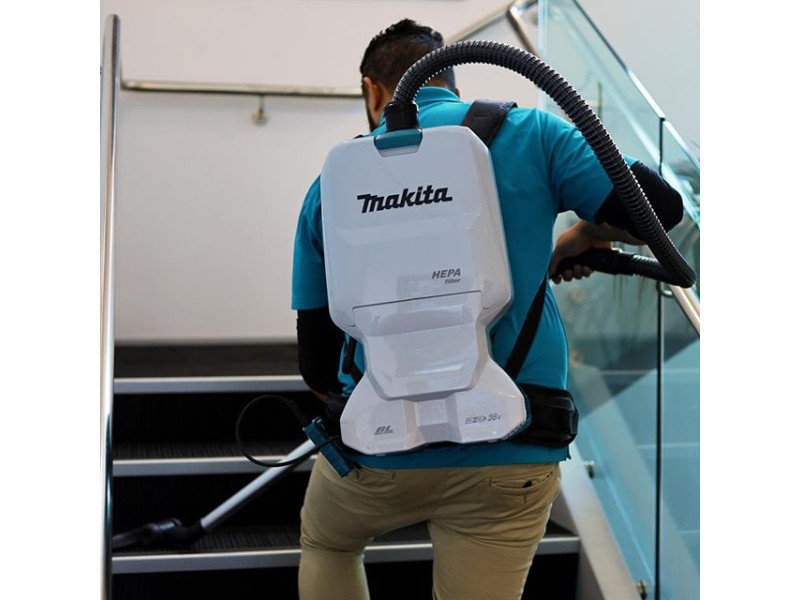 Akumulatorski nahrbtni sesalnik Makita DVC660Z