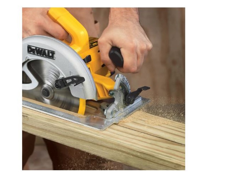 Električna ročna krožna žaga DeWALT DWE575K v kovčku