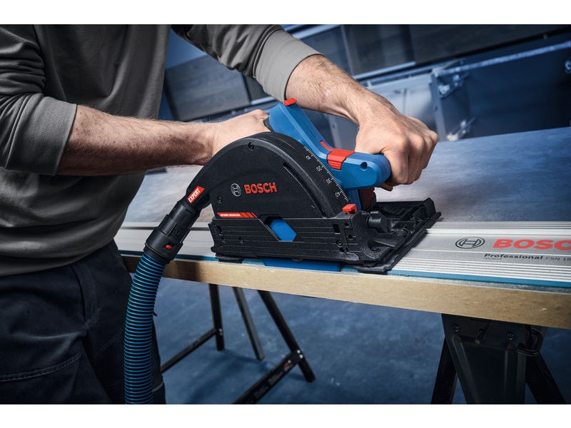 Akumulatorska potopna žaga BITURBO Bosch Expert EXKT 18V-52 G, 06016B4100