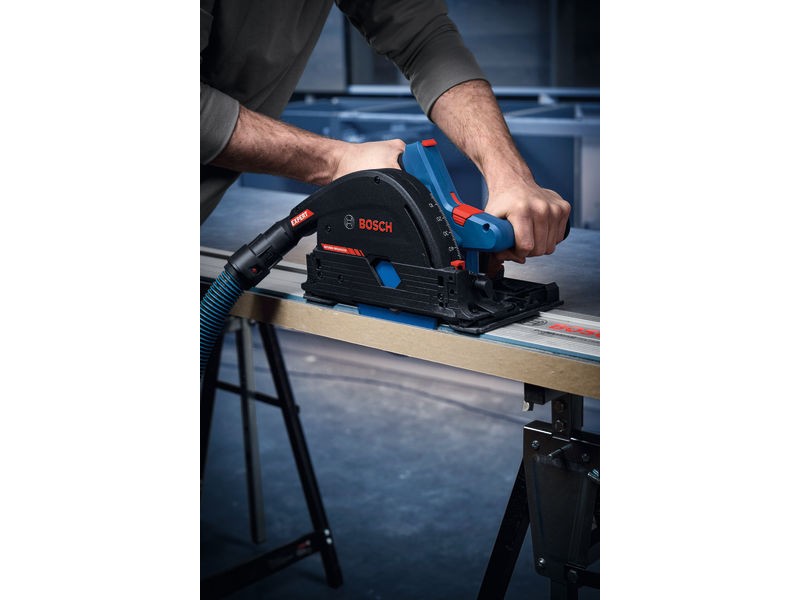 Akumulatorska potopna žaga BITURBO Bosch Expert EXKT 18V-52 G, 06016B4100