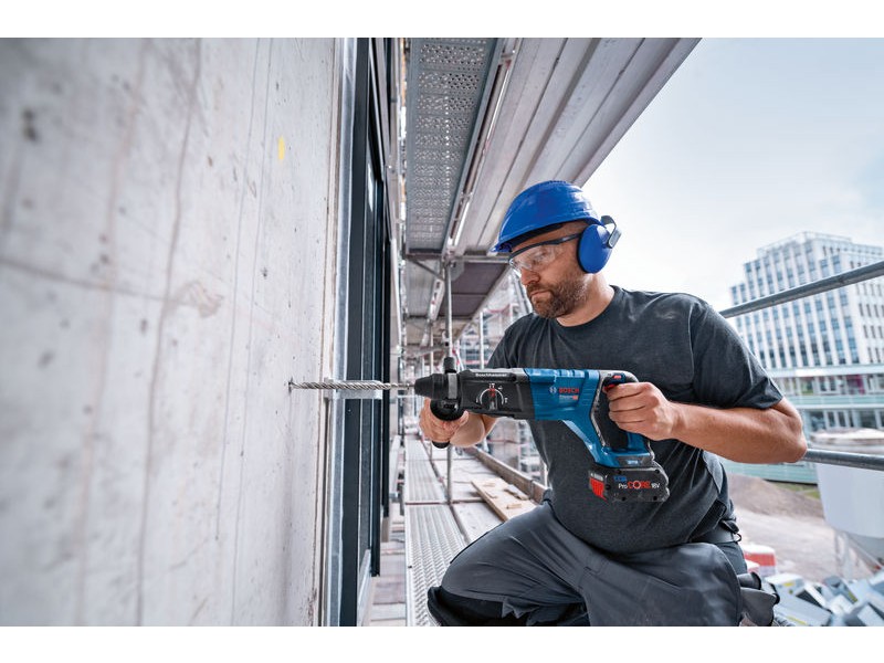 Akumulatorsko vrtalno kladivo s sistemom SDS plus Bosch GBH 18V-28 D, 0611919004