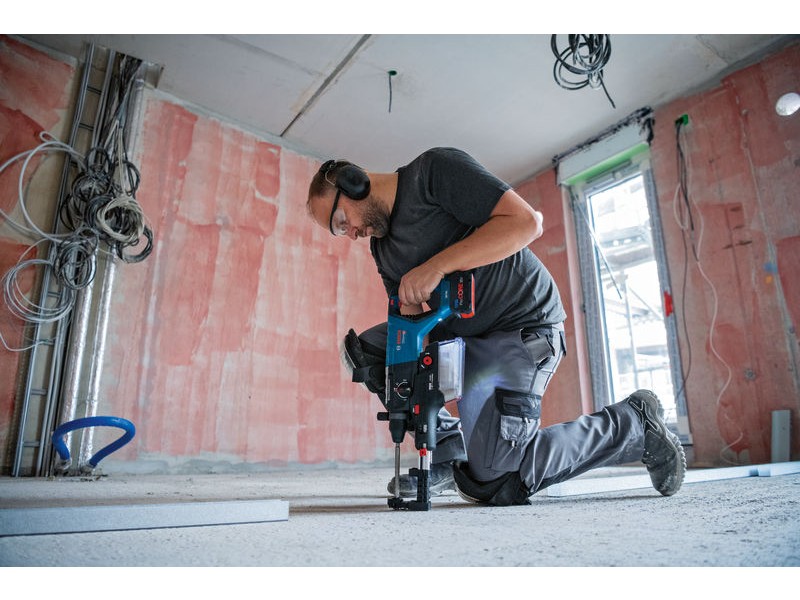 Akumulatorsko vrtalno kladivo s sistemom SDS plus Bosch GBH 18V-28 D, 0611919004