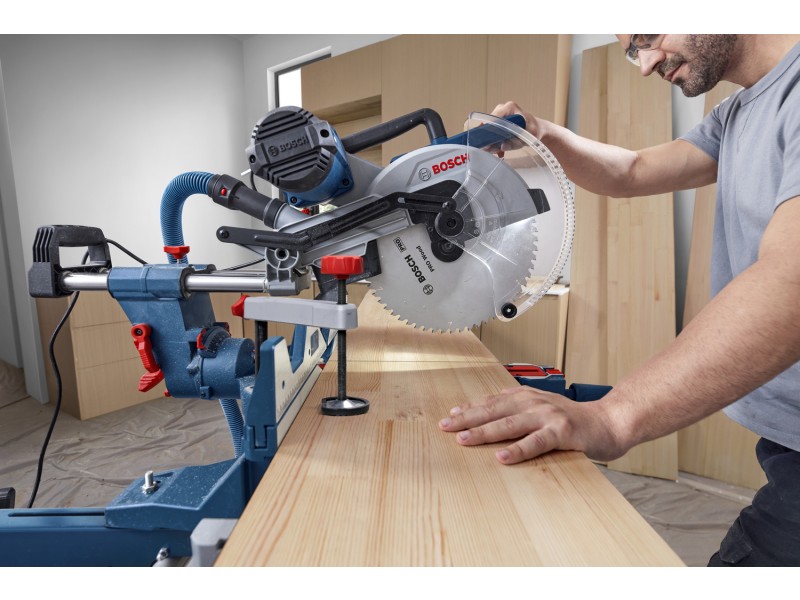 Zajeralna žaga Bosch GCM 340-305 D, 0601B60000