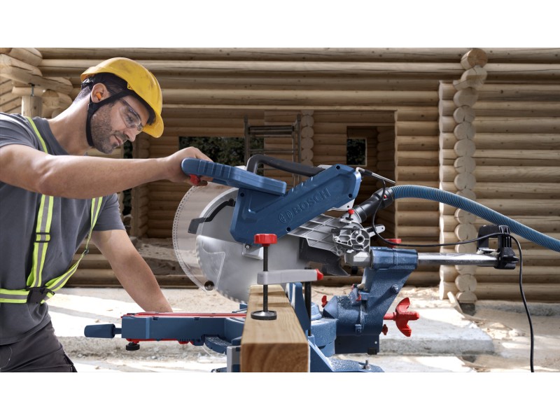 Zajeralna žaga Bosch GCM 340-305 D, 0601B60000