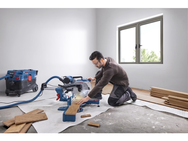 Zajeralna žaga Bosch GCM 340-305 D, 0601B60000