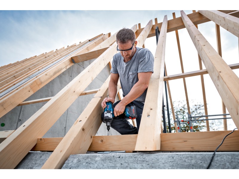 Akumulatorski udarni vijačnik Bosch GDS 18V-1000, 06019J8302