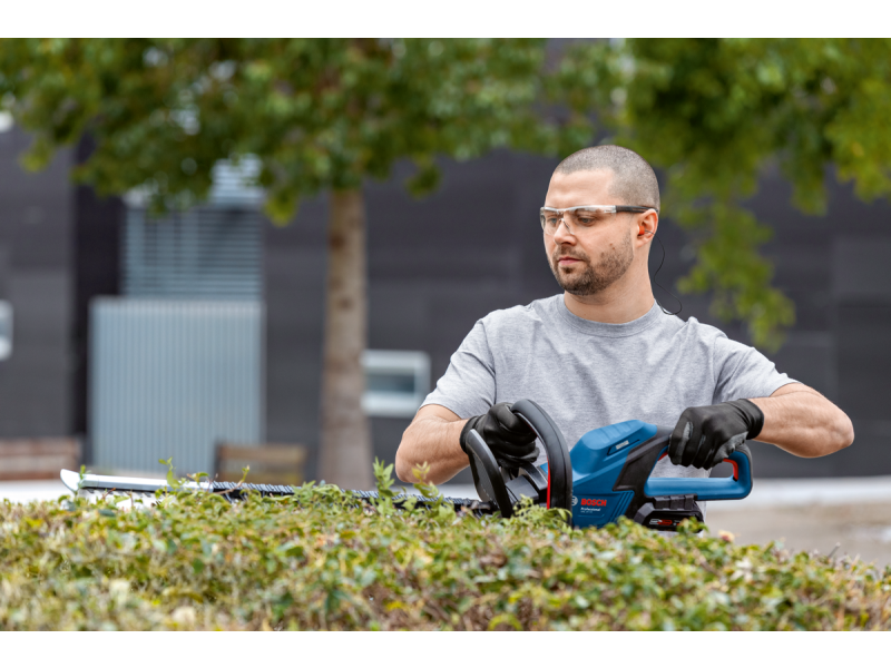 Akumulatorske škarje za živo mejo Bosch GHE 18V-60, 06008C9000