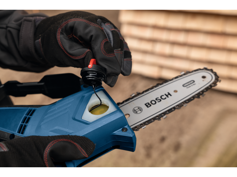 Akumulatorska žaga za obrezovanje Bosch GKE 18V-20, 06008D7100