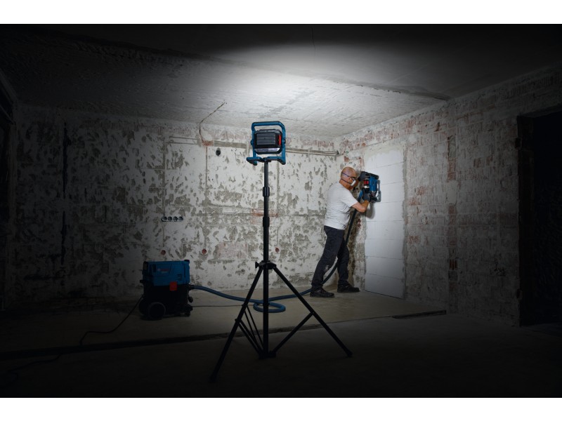 Akumulatorska svetilka Bosch GLI18V-5000, 06019P5100