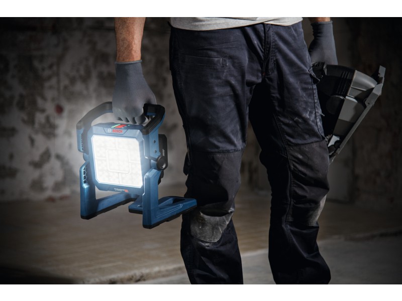 Akumulatorska svetilka Bosch GLI18V-5000, 06019P5100