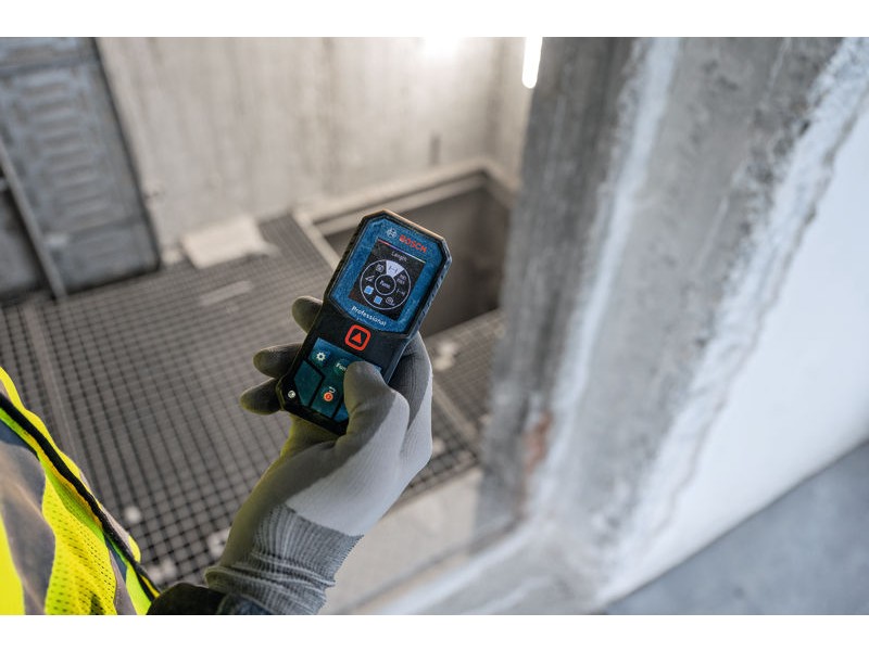 Laserski merilnik razdalj Bosch GLM 40-31, 0601075000