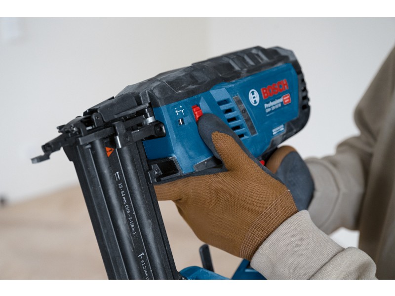 Akumulatorski žebljalnik za les Bosch GNH 18V-50 M, 0601482400