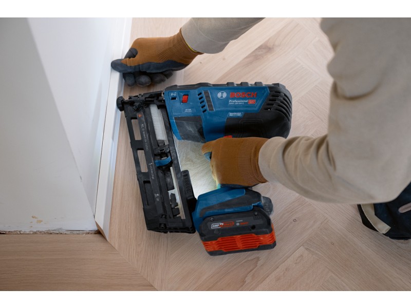 Akumulatorski žebljalnik za les Bosch GNH 18V-64-2, 0601482101