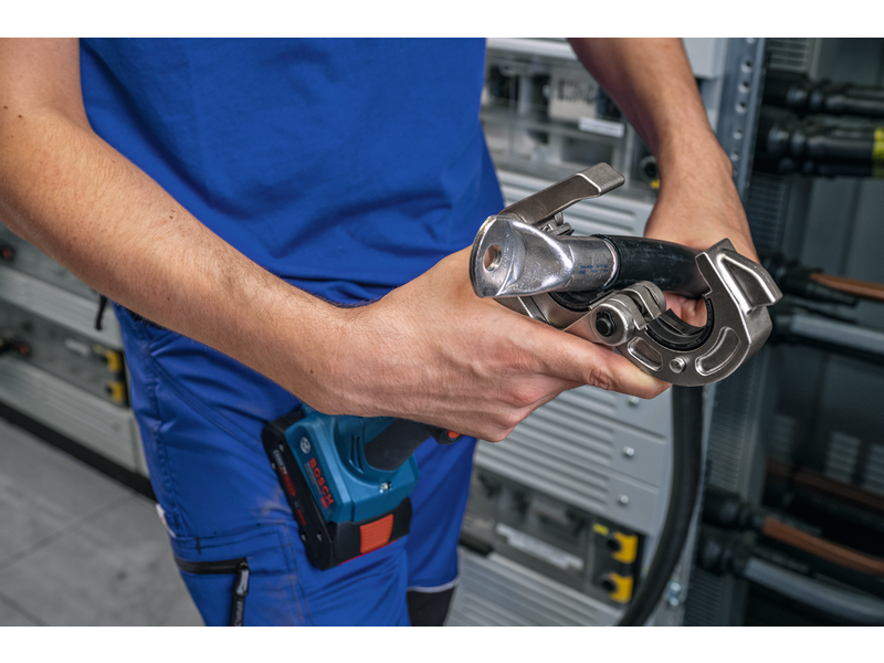 Akumulatorsko hidravlično orodje za stiskanje Bosch GPH 18V-60, 06019P0100