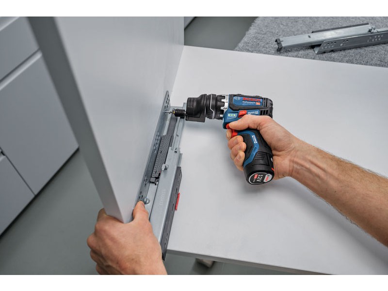 Akumulatorski vijačnik Bosch GSR 12V-32 FC, 06019N7101