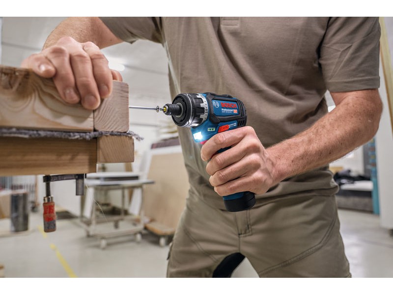 Akumulatorski vijačnik Bosch GSR 12V-32 FC, 06019N7101