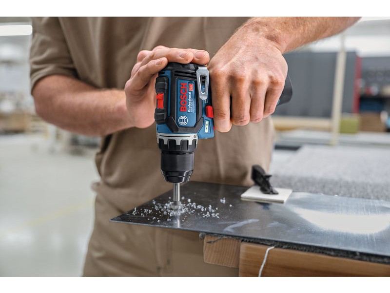 Akumulatorski vrtalni vijačnik GSR 12V-32, 06019N7002