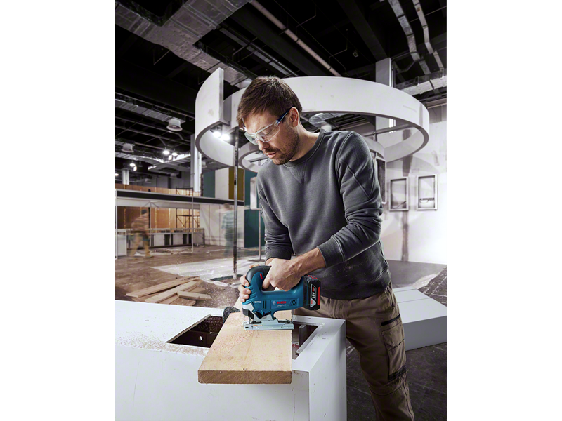 Akumulatorska vbodna žaga Bosch GST 185-LI, 06015B3024