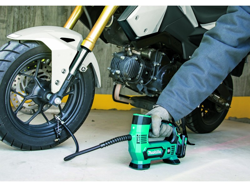 Akumulatorska zračna tlačilka Makita MP100DZ