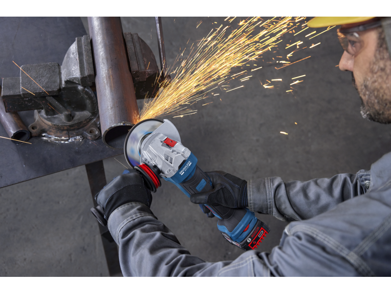 Aku. kotni brusilnik Bosch PRO GWS18V-11PS, 06019N4301