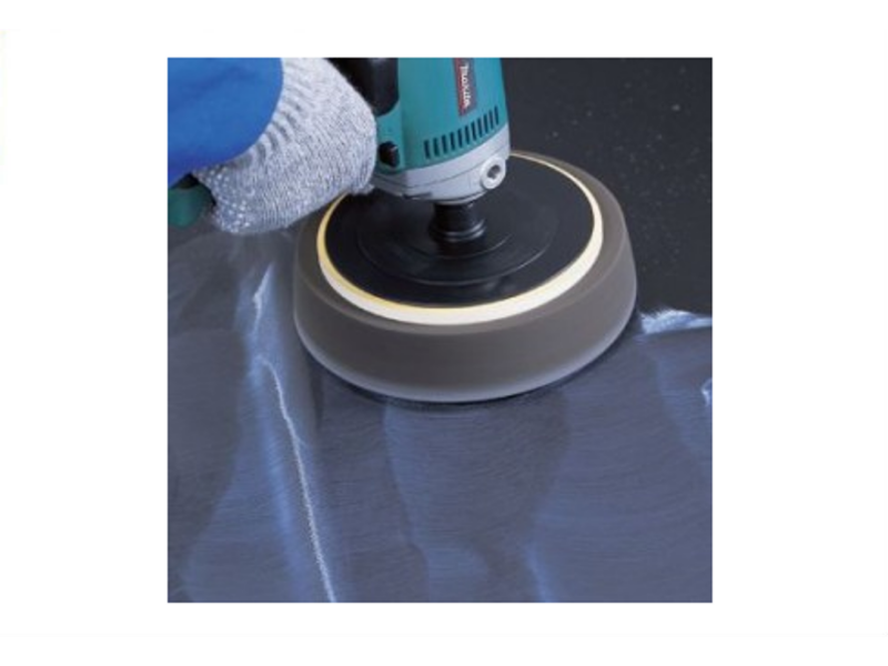 Električni kotni polirnik Makita PV7000C