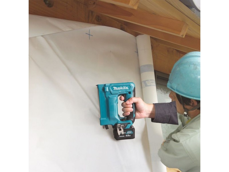 Akumulatorski spenjalnik Makita ST113DSAJ v kovčku