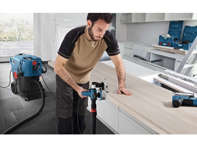 Sesalnik Bosch GAS 35 L AFC za mokro/suho čiščenje, razred L, 1.380W, 23L, 12.2kg, 06019C3200