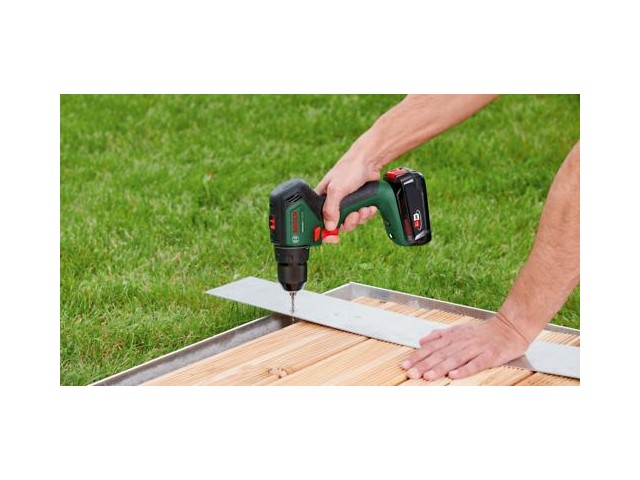 Akum. dvostopenjski vrtalni vijačnik Bosch UniversalDrill 18V-60, 18V, 60 Nm, 1,29kg, 06039D7000