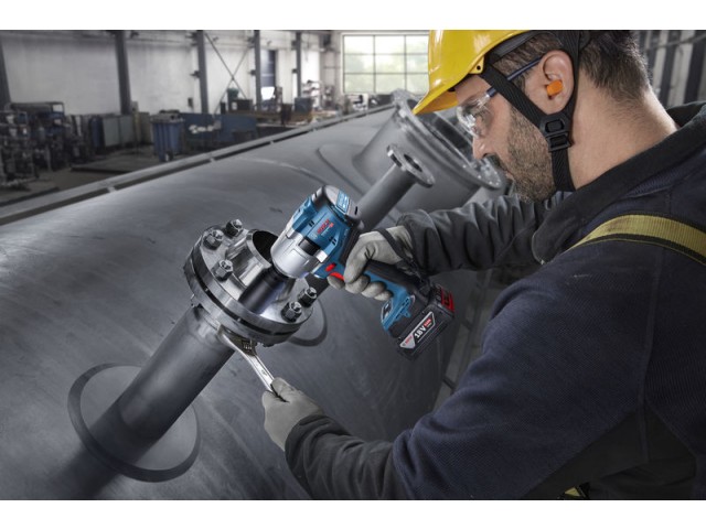 Akumulatorski udarni vijačnik Bosch GDS 18V-780+ kovček, 06019P4003