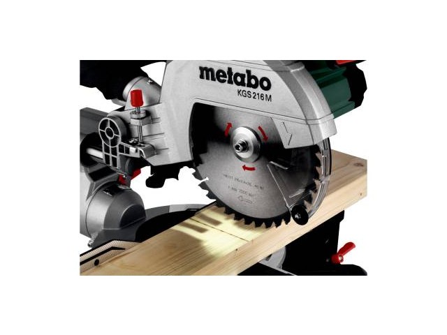 Potezna zajeralna žaga Metabo KGS 216 M, 1200W, 216x30mm, 13,4kg, 613216000