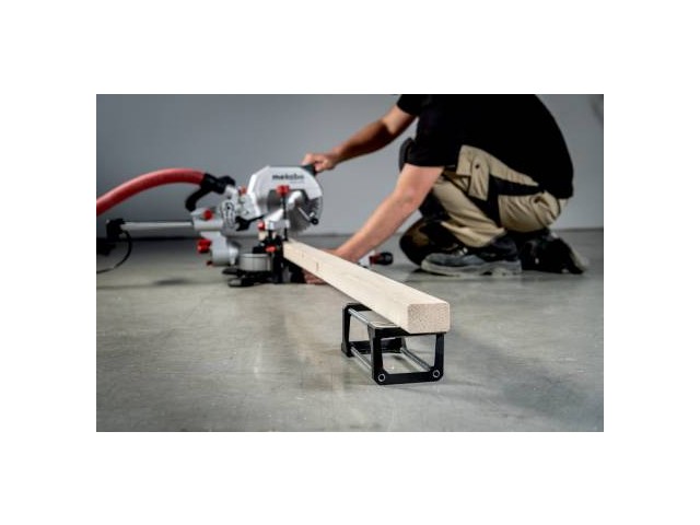 Potezna zajeralna žaga Metabo KGS 216 M, 1200W, 216x30mm, 13,4kg, 613216000